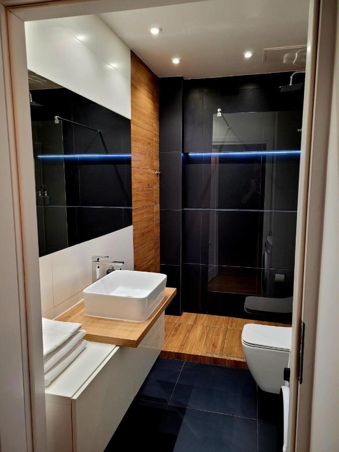 Apartament By The Way Apartment Wroclaw Luaran gambar