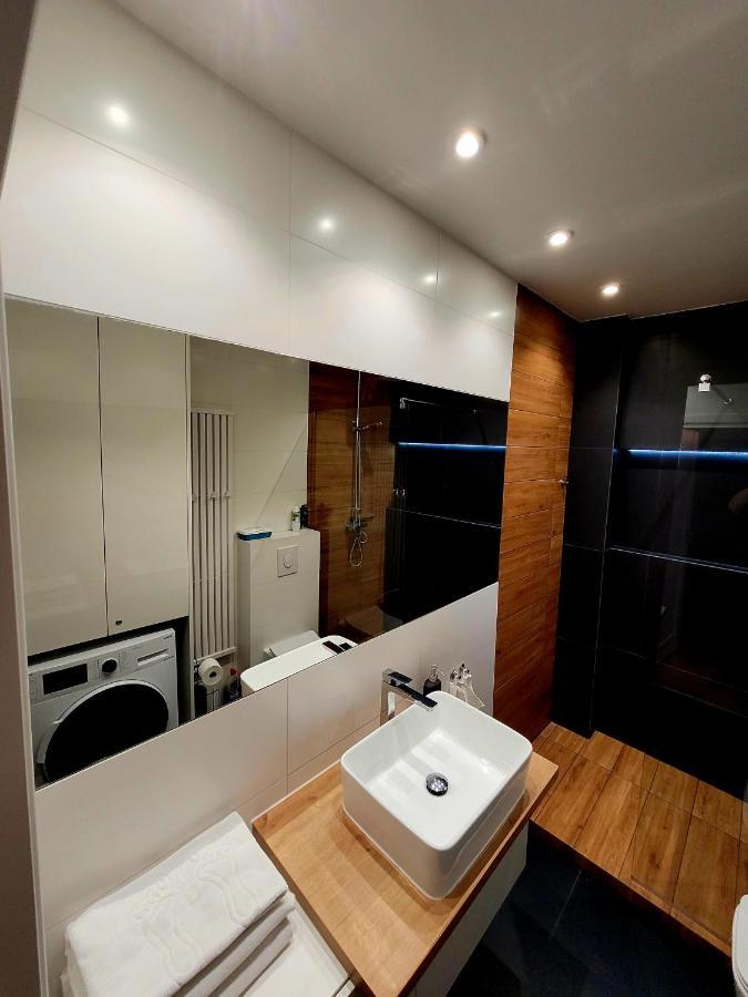 Apartament By The Way Apartment Wroclaw Luaran gambar