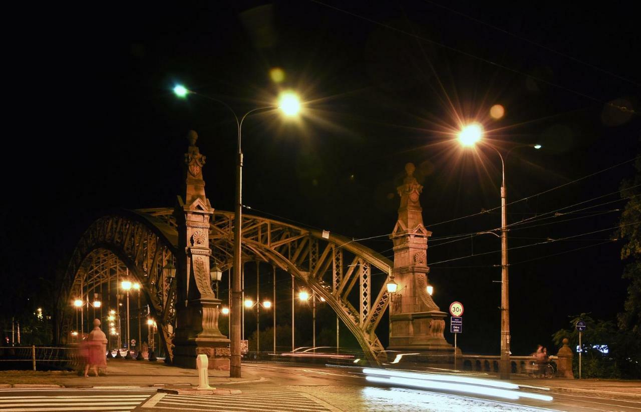 Apartament By The Way Apartment Wroclaw Luaran gambar