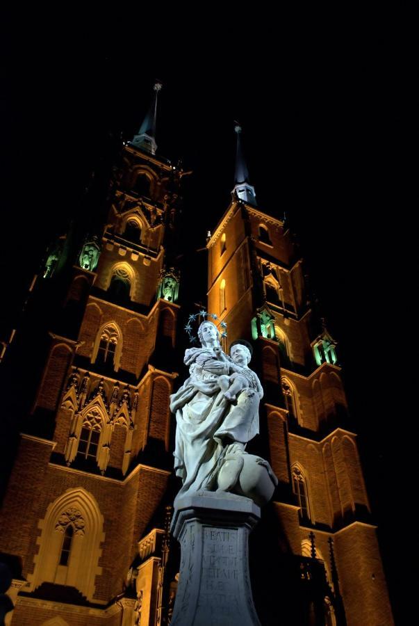 Apartament By The Way Apartment Wroclaw Luaran gambar