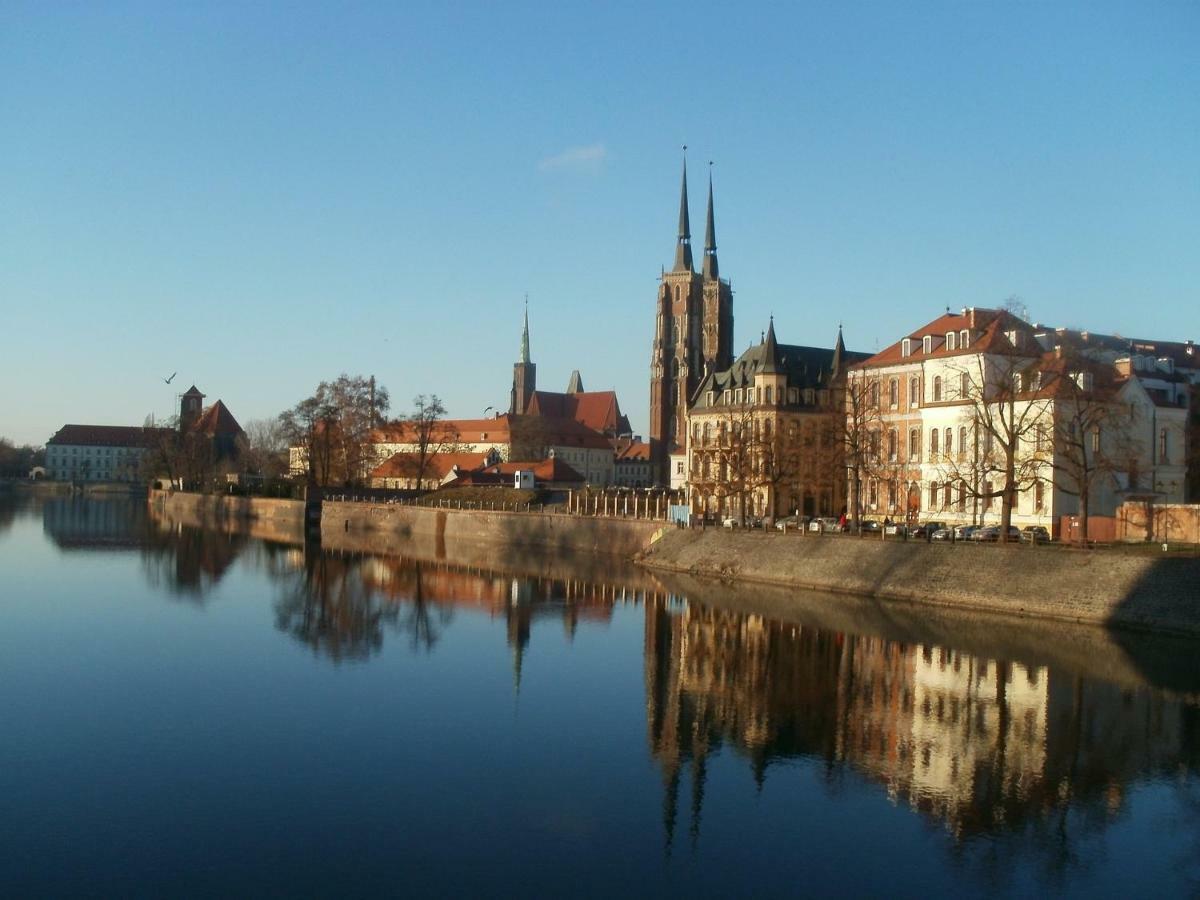 Apartament By The Way Apartment Wroclaw Luaran gambar