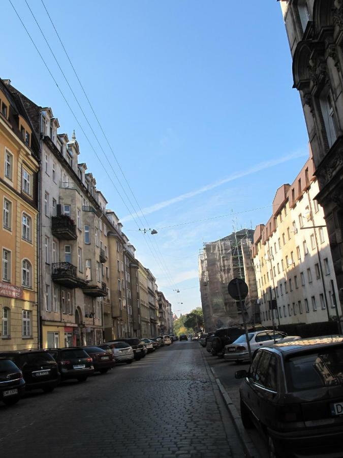 Apartament By The Way Apartment Wroclaw Luaran gambar